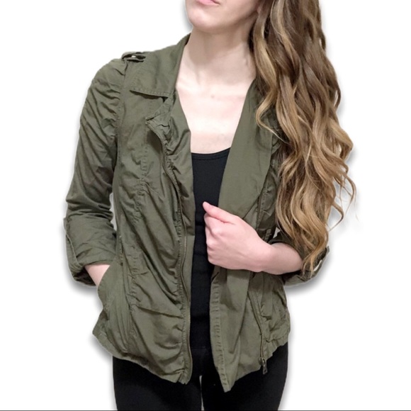 See new listing. - Picture 3 of 10